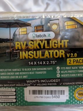 latch.it RV Skylight Insulator 14 x 14 x 2.75" - Silver/Yellow